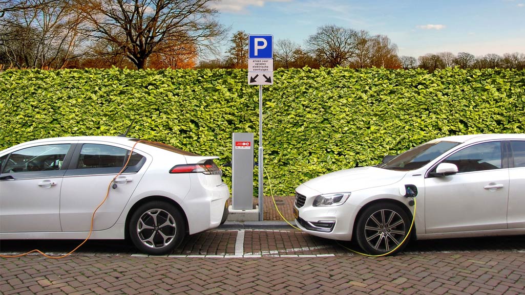 Location evaluation for the e-gas station charging infrastructure in Hesse